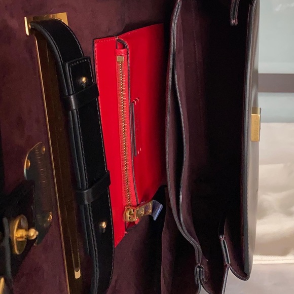 NWT Valentino Vlogo V Chain Top Handle Leather Handbag in Black - Picture 8 of 10